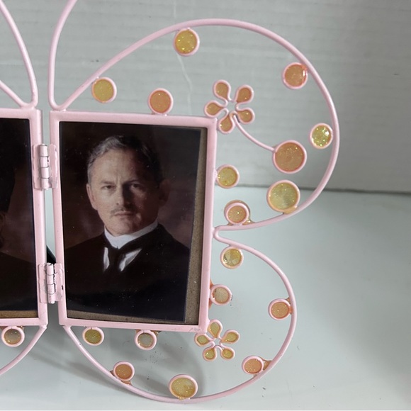 Pink butterfly metal photo frame - Picture 5 of 8